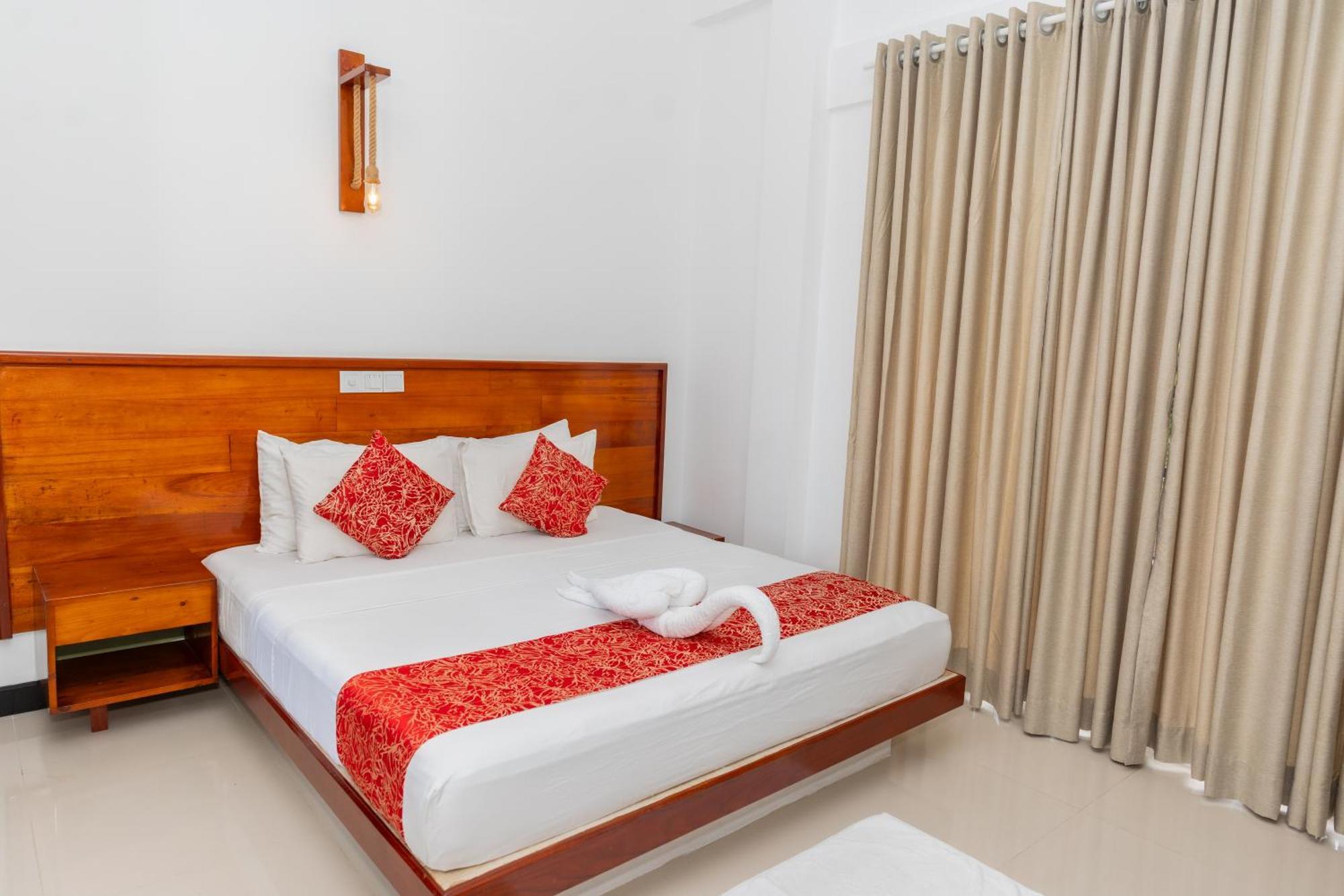 Sea Cloud Hotell Unawatuna Eksteriør bilde
