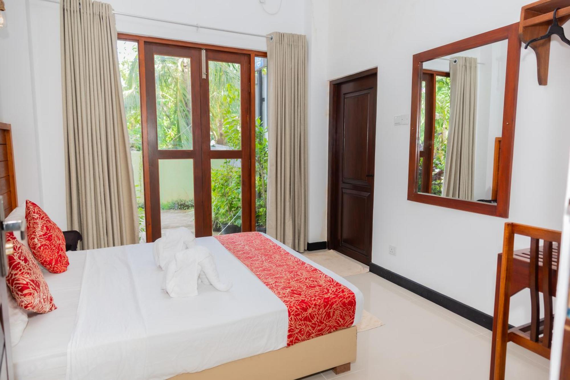 Sea Cloud Hotell Unawatuna Eksteriør bilde