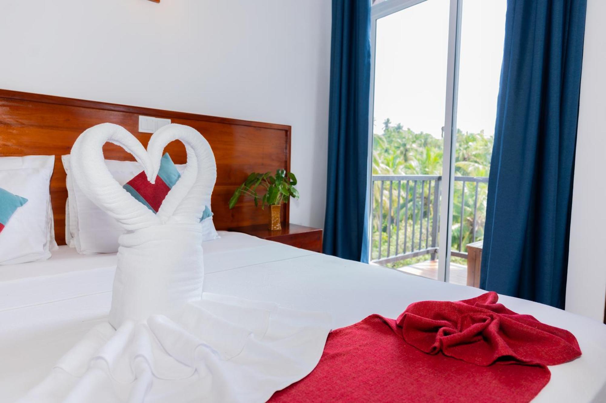 Sea Cloud Hotell Unawatuna Eksteriør bilde