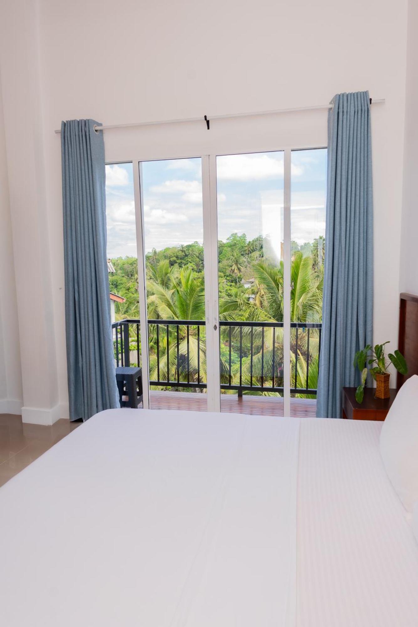 Sea Cloud Hotell Unawatuna Eksteriør bilde